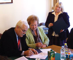 Potpisani prvi ugovori o stipendiranju prema novom modelu Udruenja obrtnika Samobor