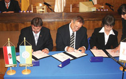U Peuhu je sveano potpisan ugovor o osnivanju Zaklade Zlatko Prica