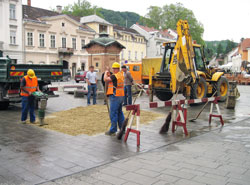 Popravak puknua vodovoda na Trgu kralja Tomislava 
