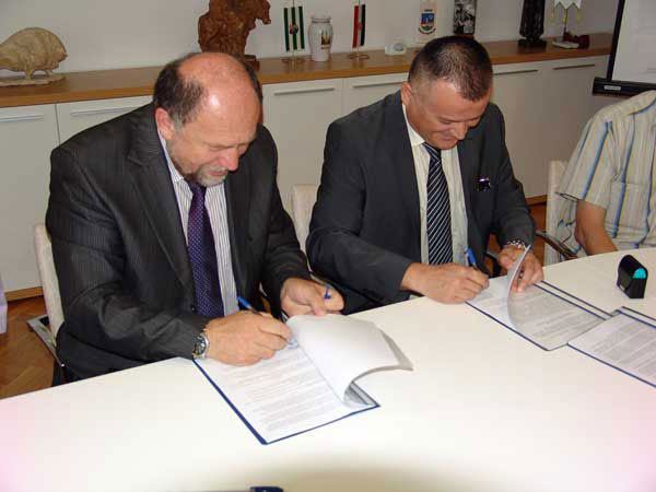 Potpisan ugovor o gradnji osnovne kole u Novakima 