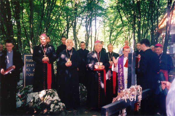 Nad Jazovkom se okupilo devet biskupa 
