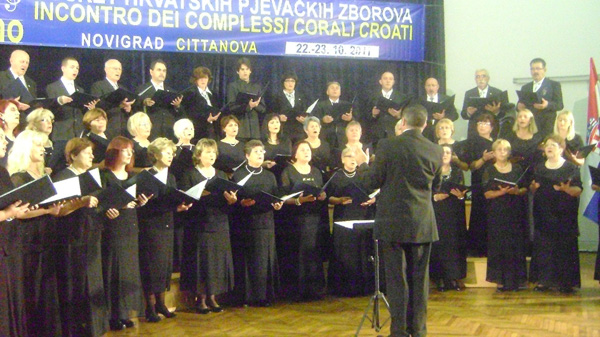 HPD Jeka nastupila na 44. susretima hrvatskih pjevakih zborova u Novigradu