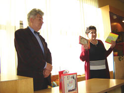U Mjesecu hrvatske knjige samoborska knjinica ugostila Lanu Bitenc i Paju Kaniaja