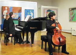 Koncert violonelista Yukija Itoa i pijanista Daniela Smitha u Galeriji Prica