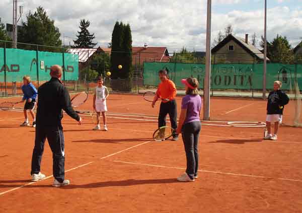 Turnir parova Generacije u organizaciji Tenis kluba Bojan