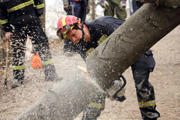 Samoborski vatrogasci raistili umske putove